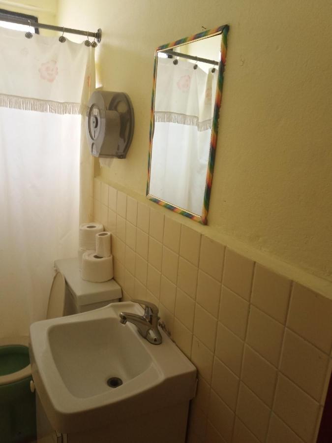 Belcove Hotel & Guesthouse Belize City Esterno foto